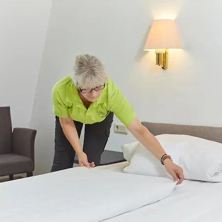 Отель Klingelhoeffer Альсфельд