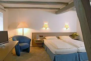 Klingelhoeffer Szálloda 3*